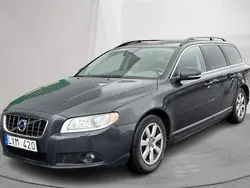 Grå Begagnad 2012 Volvo V70 Momentum Kombi | 64 000 kr