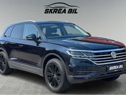 Svart Begagnad 2018 VW Touareg R-line SUV | 359 900 kr (Lite dyr)