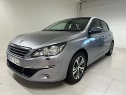 Grå Begagnad 2013 Peugeot 308 Halvkombi | 64 900 kr (Dyr)