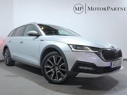 Grå Begagnad 2022 Skoda Octavia Scout Kombi | 259 900 kr (Dyr)