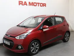 Röd Begagnad 2014 Hyundai i10 Premium Halvkombi | 99 800 kr (Marknadspris)
