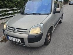 Brun Begagnad 2007 Citroën Berlingo Minibuss | 24 999 kr (Marknadspris)