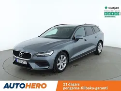 Grå Begagnad 2019 Volvo V60 Momentum Kombi | 224 000 kr (Marknadspris)