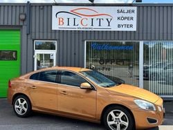 Brun Begagnad 2011 Volvo S60 Momentum Sedan | 87 900 kr (Bra pris)