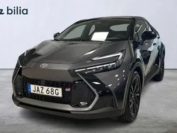 Mörkgrå Begagnad 2024 Toyota C-HR Comfort SUV | 439 900 kr (Bra pris)
