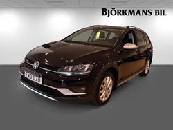 Svart Begagnad 2016 VW Golf Alltrack Kombi | 149 900 kr (Lite dyr)