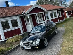 Mercedes E220