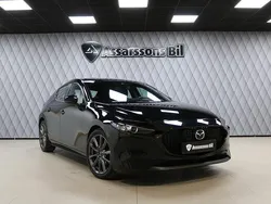 Svart Begagnad 2019 Mazda 3 Halvkombi | 209 000 kr (Marknadspris)