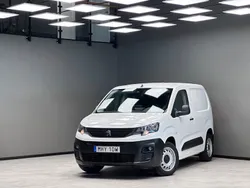 Vit Begagnad 2020 Peugeot Partner Minibuss | 179 900 kr (Marknadspris)