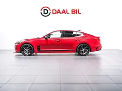 Röd Begagnad 2017 Kia Stinger 3 Halvkombi | 328 700 kr (Superpris)