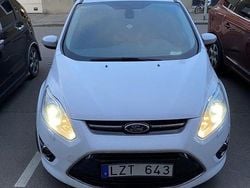 Vit Begagnad 2012 Ford Grand C-Max Titanium Minibuss | 115 000 kr