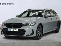 Grå Begagnad 2022 BMW 330e M Sport Kombi | 449 900 kr