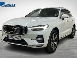 Vit Begagnad 2023 Volvo XC60 Plus SUV | 499 900 kr (Bra pris)