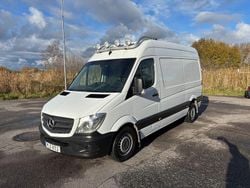 Vit Begagnad 2017 Mercedes 316 Van | 169 000 kr
