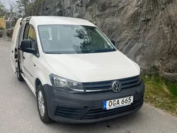Vit Begagnad 2017 VW Caddy Minibuss | 69 000 kr (Superpris)