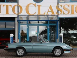 Ljusgrön metallic Begagnad 1984 Alfa Romeo Spider Quadrifoglio Verde Cab | 179 000 kr
