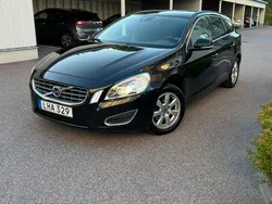 Svart Begagnad 2011 Volvo V60 Kombi | 67 000 kr (Bra pris)