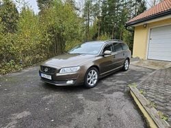 Brun Begagnad 2015 Volvo V70 Momentum Kombi | 90 000 kr (Bra pris)