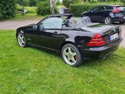 Svart Begagnad 2000 Mercedes SLK230 Cab | 60 000 kr (Marknadspris)