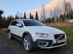 Vit Begagnad 2013 Volvo XC70 Summum Kombi | 155 000 kr (Lite dyr)