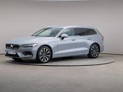 Grå Begagnad 2023 Volvo V60 Core Kombi | 419 000 kr (Marknadspris)