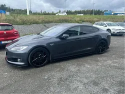 Grå Begagnad 2016 Tesla Model S Sedan | 275 000 kr
