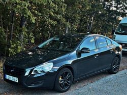 Grå Begagnad 2011 Volvo S60 Momentum Sedan | 75 000 kr (Bra pris)