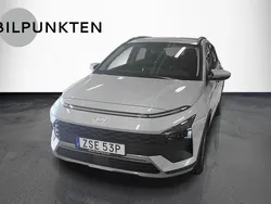 Grå Ny 2024 Hyundai Bayon Essential SUV | 209 900 kr (Bra pris)