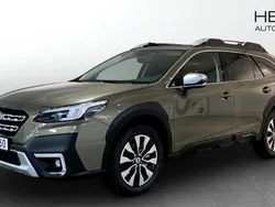 Grön (green) Ny 2025 Subaru Outback SUV | 506 800 kr