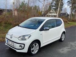 Vit Begagnad 2012 VW up! Edition Halvkombi | 37 000 kr (Marknadspris)