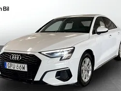 Vit Begagnad 2022 Audi A3 Proline Sedan | 255 900 kr (Marknadspris)