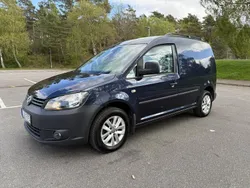 Blå Begagnad 2012 VW Caddy Minibuss | 67 000 kr (Marknadspris)