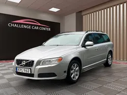 Ljusgrå Begagnad 2010 Volvo V70 Kinetic Kombi | 69 900 kr (Bra pris)