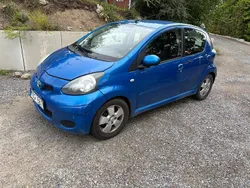 Blå Begagnad 2009 Toyota Aygo Halvkombi | 24 900 kr (Marknadspris)