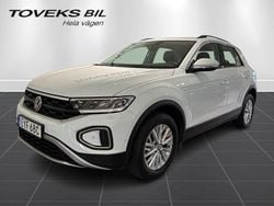 Vit (pure white) Begagnad 2022 VW T-Roc Life SUV | 259 000 kr (Marknadspris)