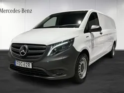 Vit Begagnad 2023 Mercedes e-Vito Minibuss | 349 900 kr