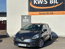 Grå Begagnad 2017 Renault Clio IV Intens Halvkombi | 79 900 kr (Marknadspris)
