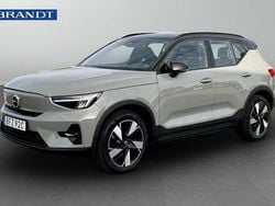 Grön Begagnad 2024 Volvo XC40 Plus SUV | 419 900 kr