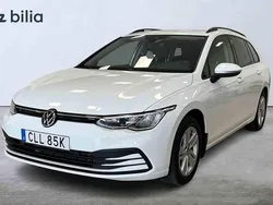 Vit Begagnad 2022 VW Golf VIII Kombi | 249 900 kr
