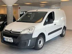 Vit Begagnad 2017 Citroën Berlingo Minibuss | 64 900 kr (Marknadspris)