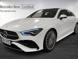 Vit Begagnad 2024 Mercedes CLA200 Shooting Brake AMG Line Premium Kombi | 379 000 kr (Marknadspris)