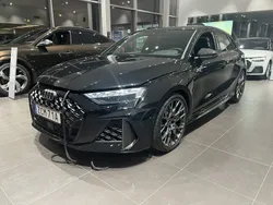 Svart (mytsvart metallic) Ny 2025 Audi RS3 Sportback Sport Halvkombi | 839 500 kr (Bra pris)