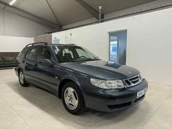 Ljusgrå Begagnad 1999 Saab 9-5 Kombi | 39 900 kr
