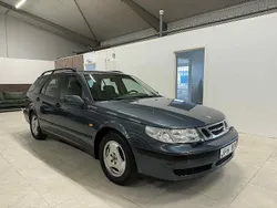 Ljusgrå Begagnad 1999 Saab 9-5 Kombi | 39 900 kr (Dyr)