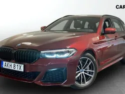Röd (red) Begagnad 2024 BMW 530 Comfort Edition Kombi | 479 900 kr (Superpris)