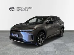 Deep metal grey (1l5) Begagnad 2023 Toyota bZ4X Executive SUV | 399 900 kr (Bra pris)