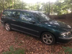 Grön Begagnad 2003 Volvo V70 Business Edition Kombi | 10 000 kr (Superpris)