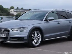 Grå samma som bilen Begagnad 2017 Audi A6 Allroad Kombi | 169 900 kr (Marknadspris)