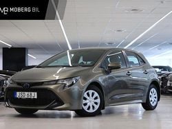 Grön Begagnad 2019 Toyota Corolla Life Halvkombi | 199 900 kr (Marknadspris)