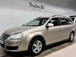 Ljusbrun Begagnad 2008 VW Golf VI Kombi | 19 900 kr (Marknadspris)